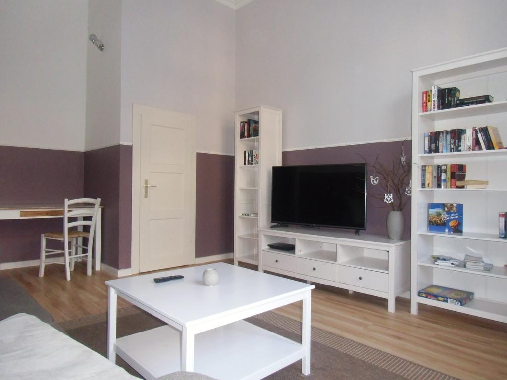 Udos Gaestewohnung Cottbus Kamer foto